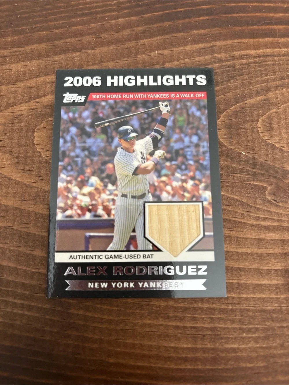 2006 ALEX RODRIGUEZ TOPPS Highlights Collectible Game-Used Bat Card MLB